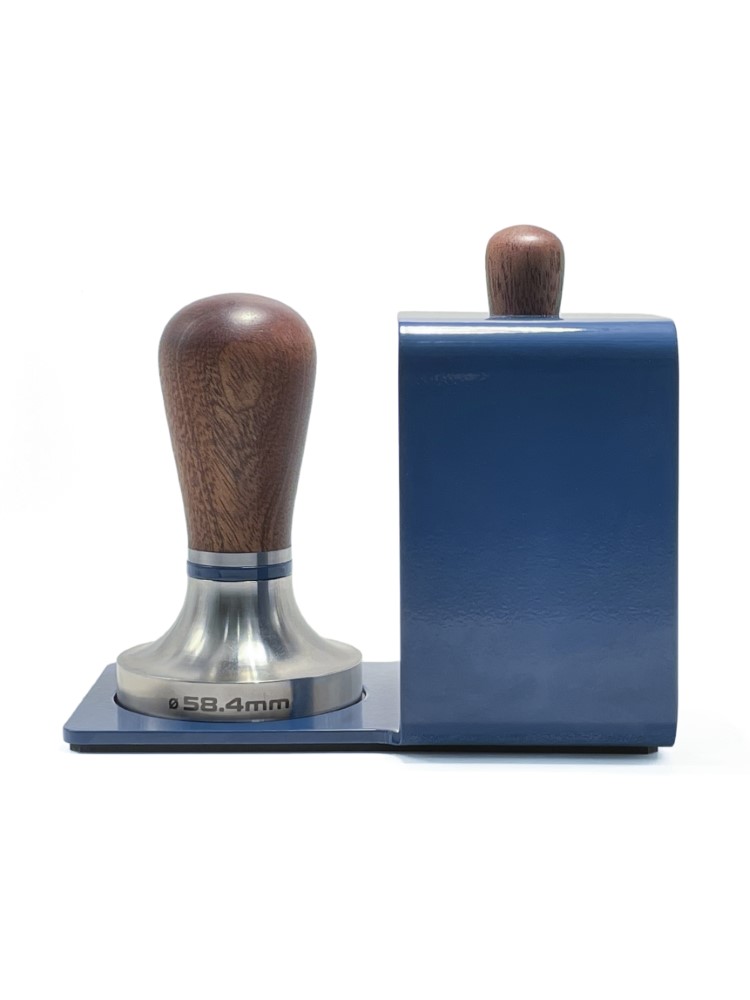 IMG_0503_cc2_cr 750x1000